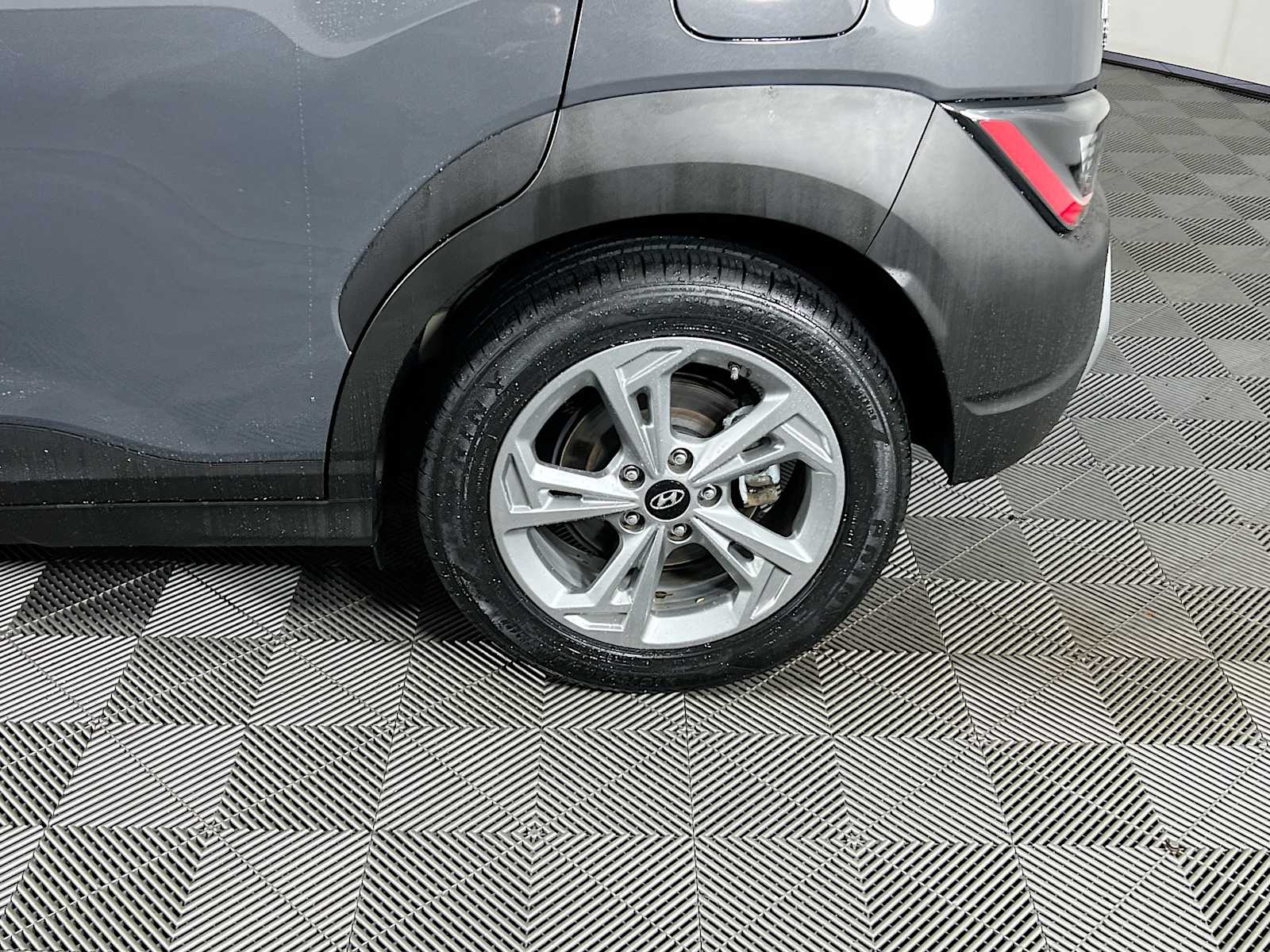 2023 Hyundai Kona SEL - Photo 29