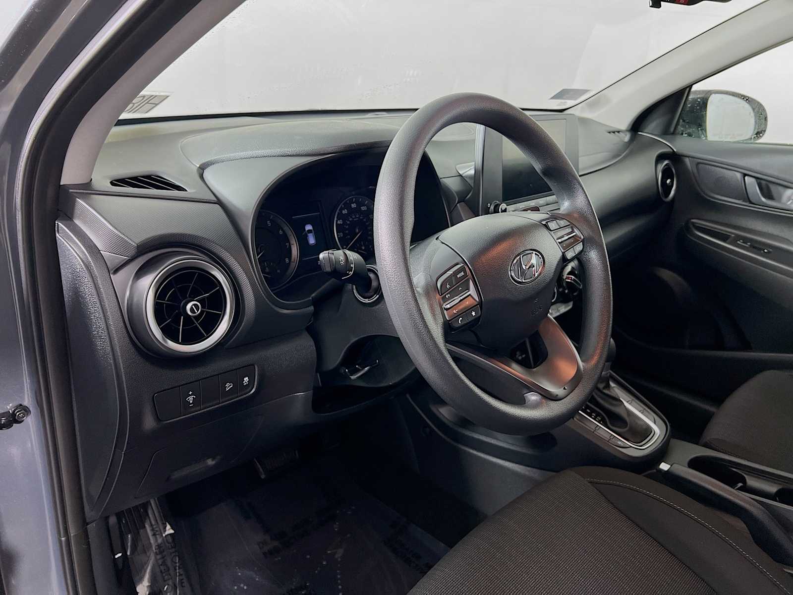 2023 Hyundai Kona SEL - Photo 9