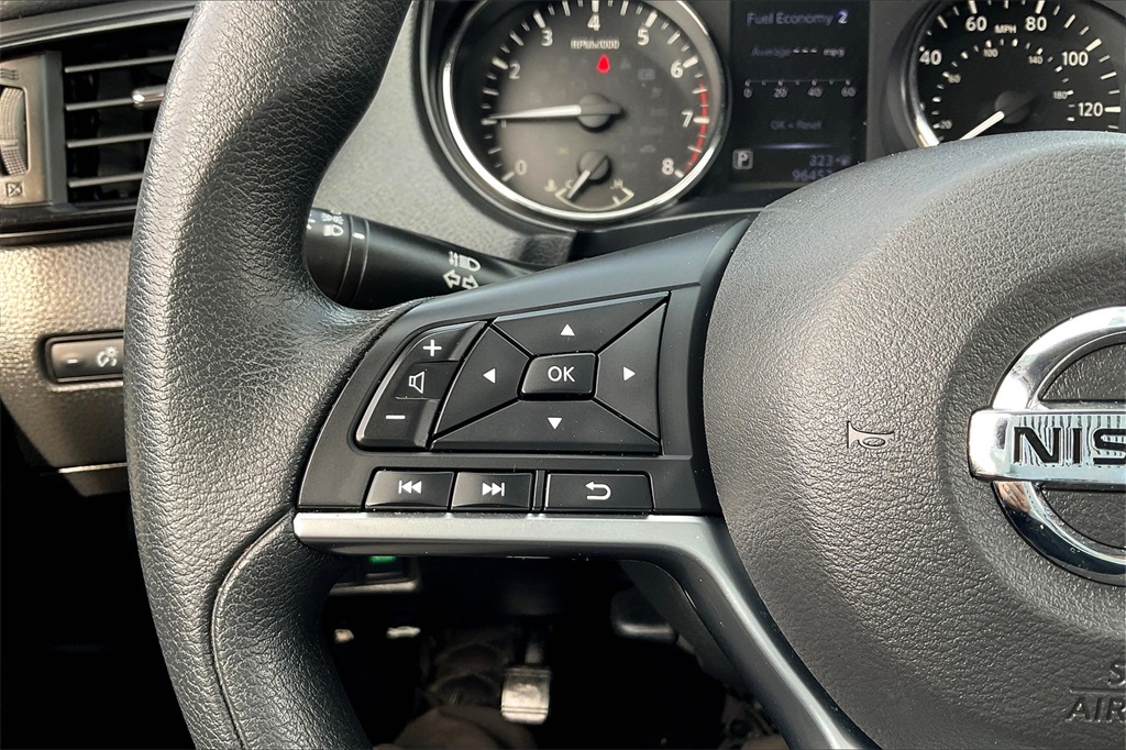 2017 Nissan Rogue Sport S - Photo 21