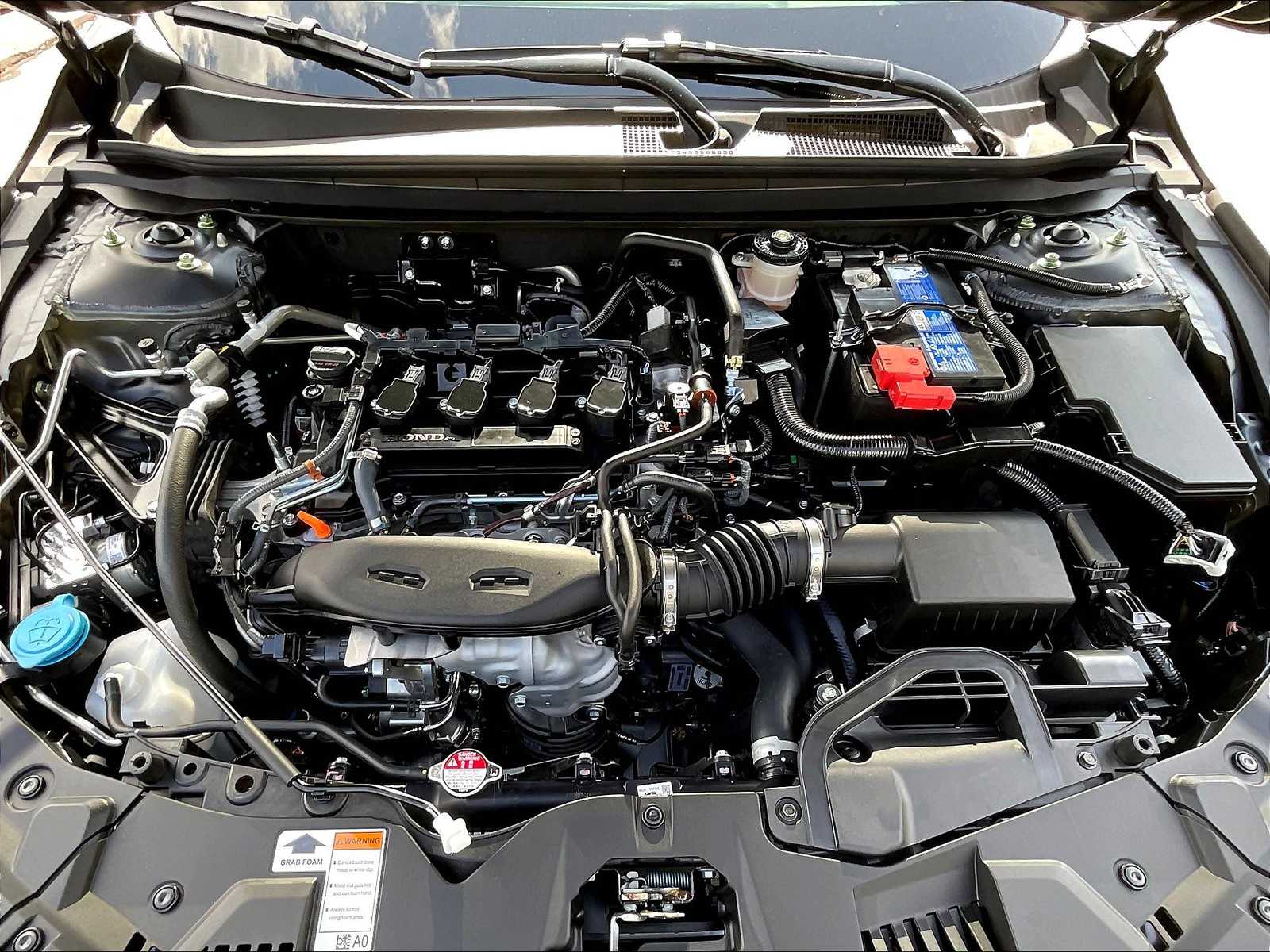 2025 Honda Accord SE - Photo 16