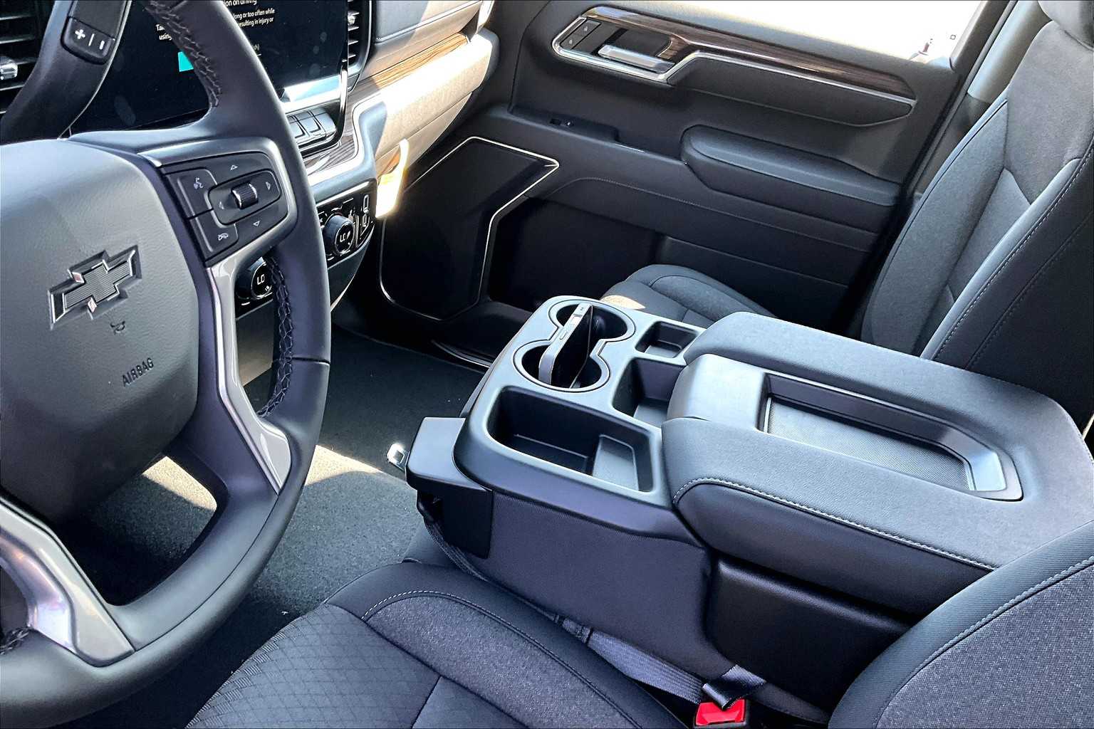 2025 Chevrolet Silverado 1500 RST - Photo 14