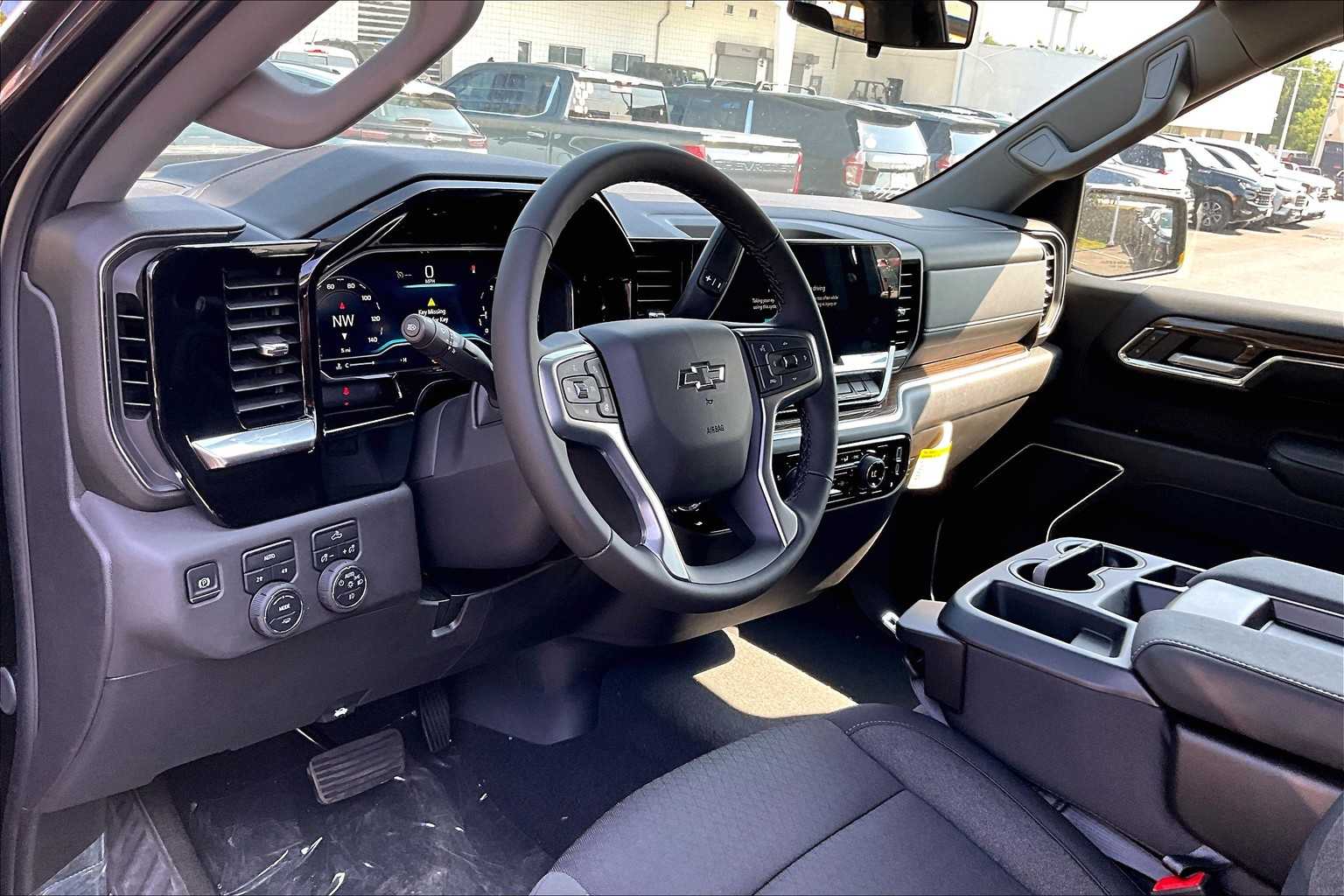 2025 Chevrolet Silverado 1500 RST - Photo 9