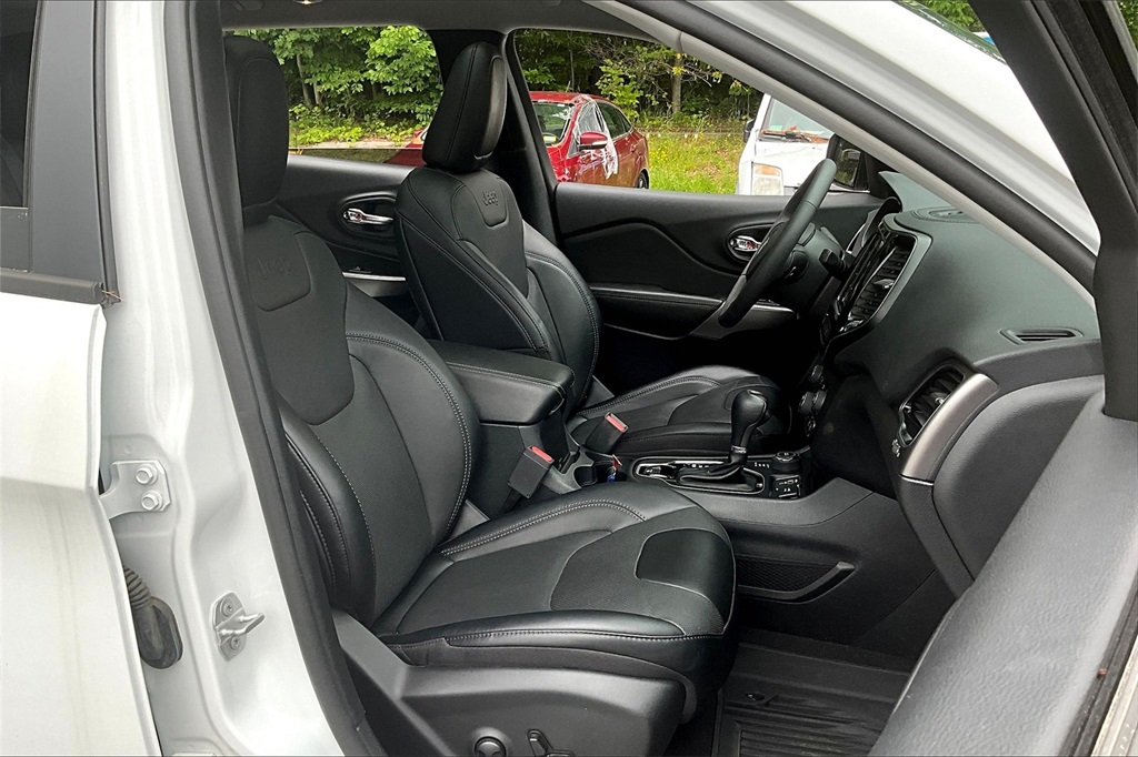 2022 Jeep Cherokee Limited - Photo 14
