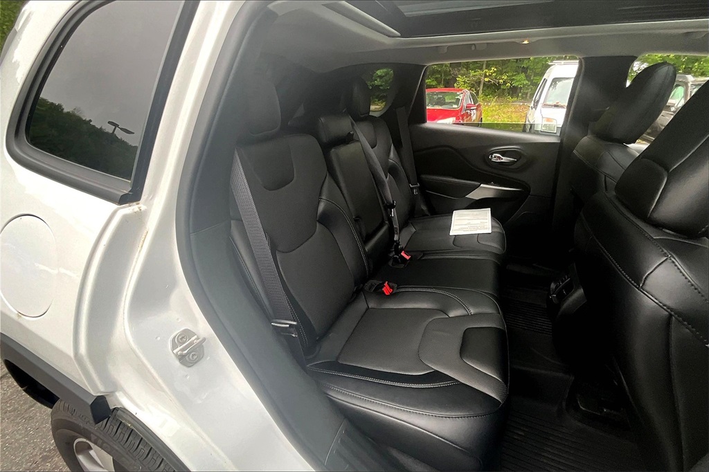 2022 Jeep Cherokee Limited - Photo 16