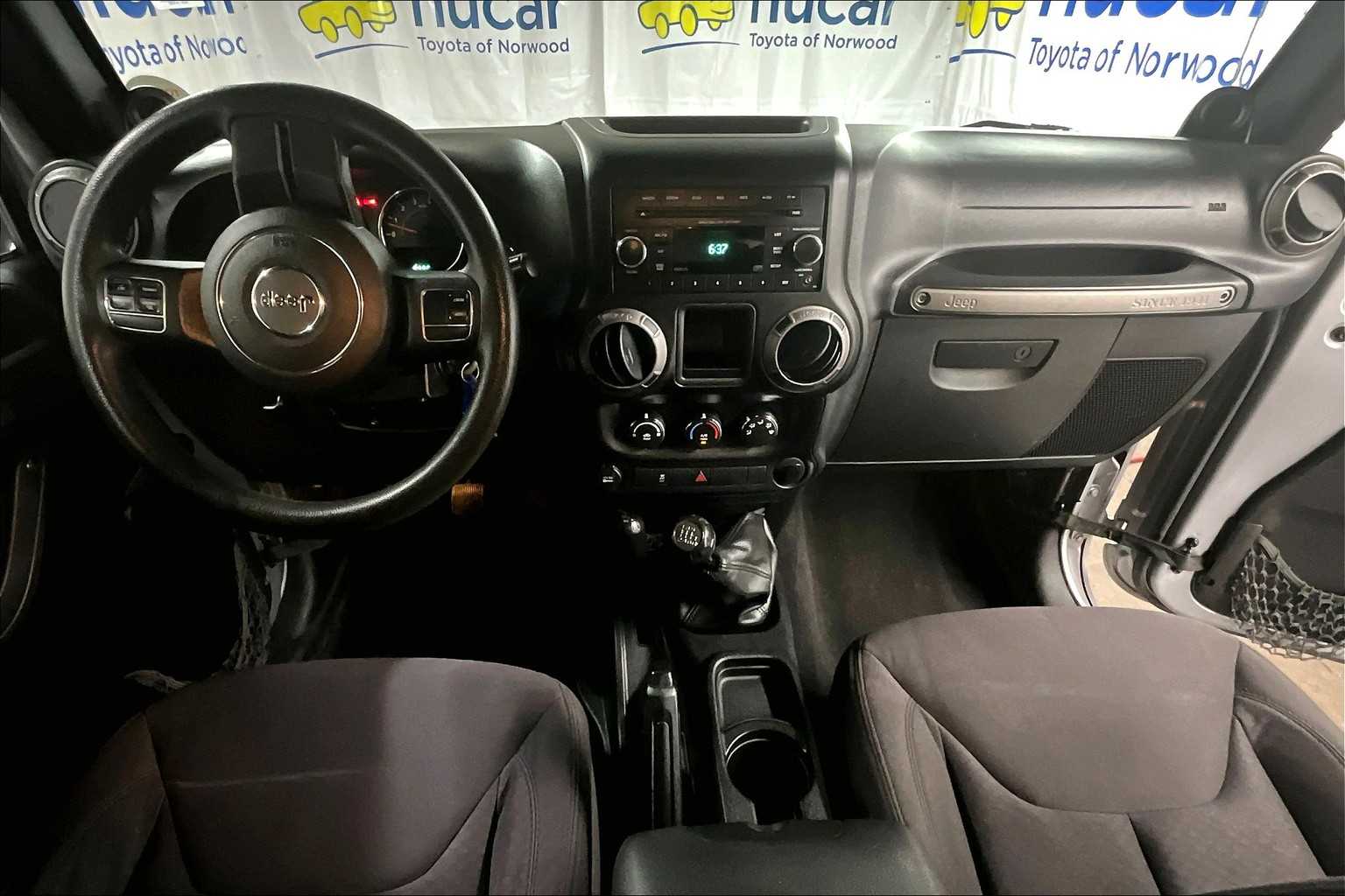 2013 Jeep Wrangler Sport - Photo 20