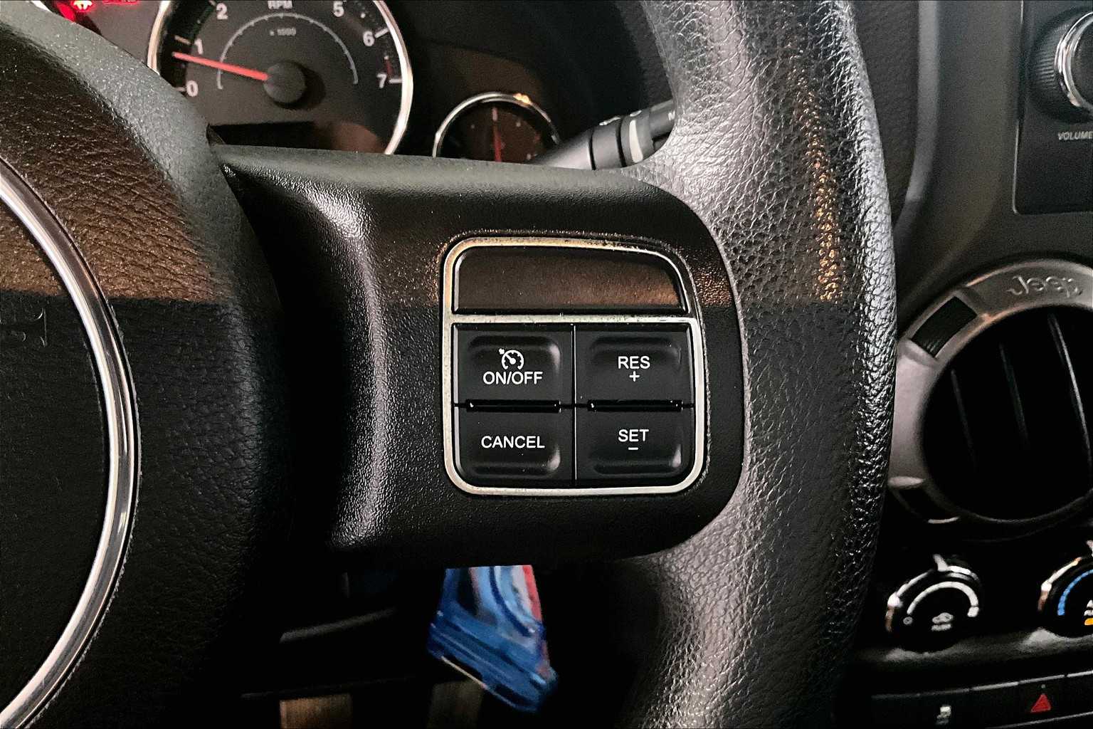 2013 Jeep Wrangler Sport - Photo 22