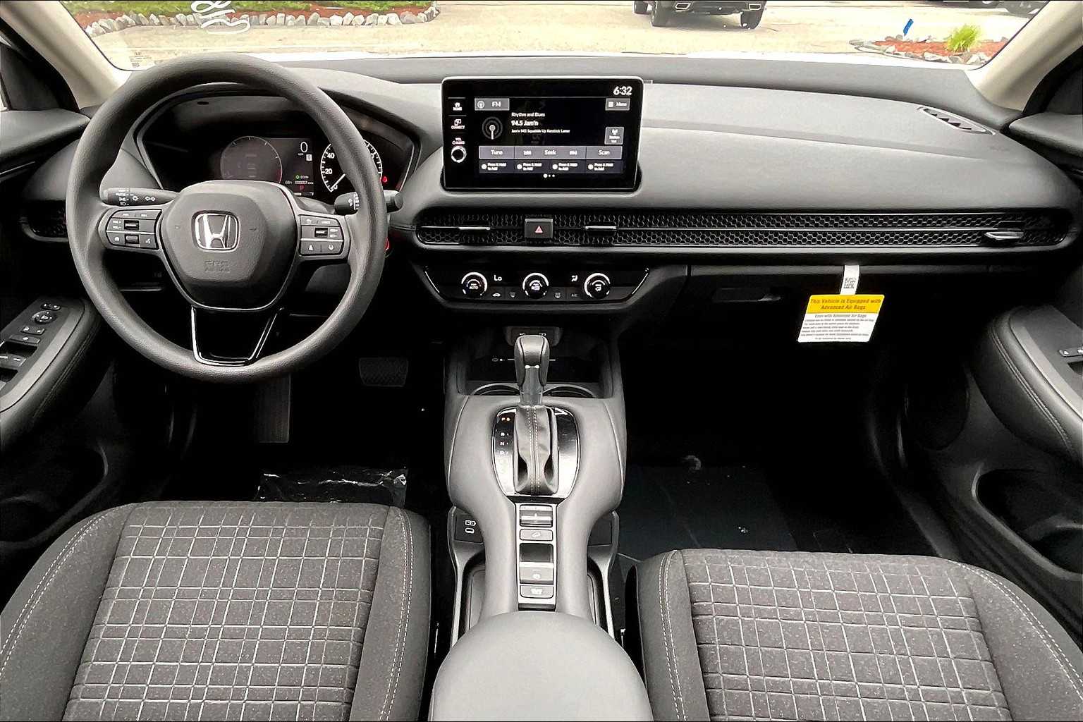 2026 Honda HR-V LX - Photo 12