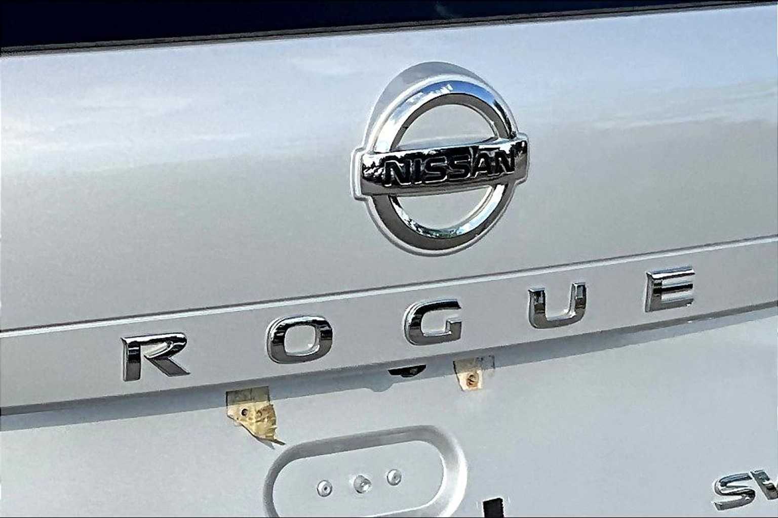 2021 Nissan Rogue SV - Photo 28