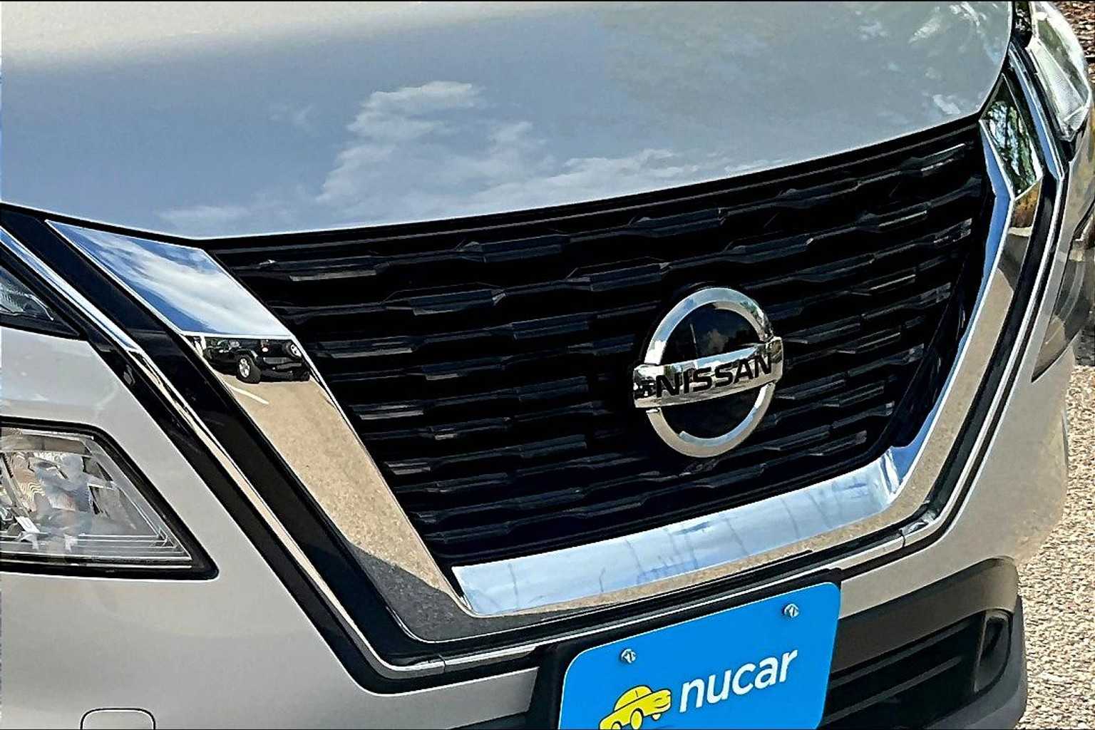 2021 Nissan Rogue SV - Photo 31