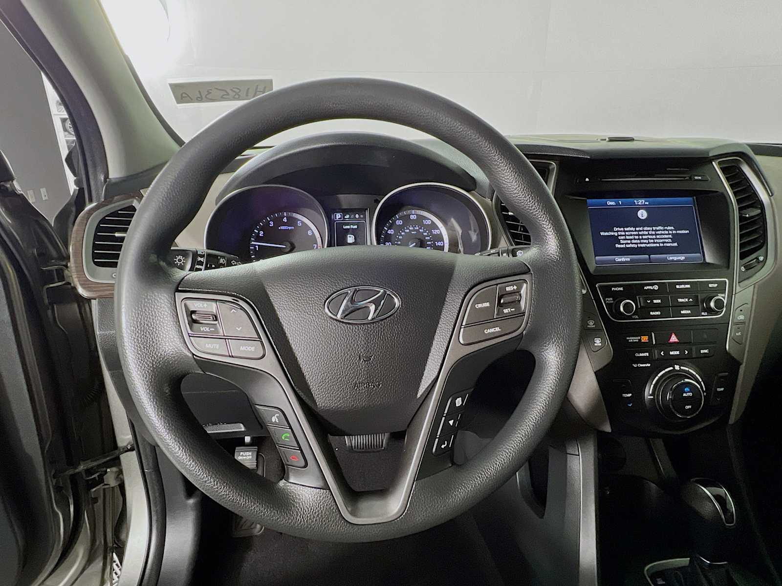 2018 Hyundai Santa Fe Sport 2.4L - Photo 11