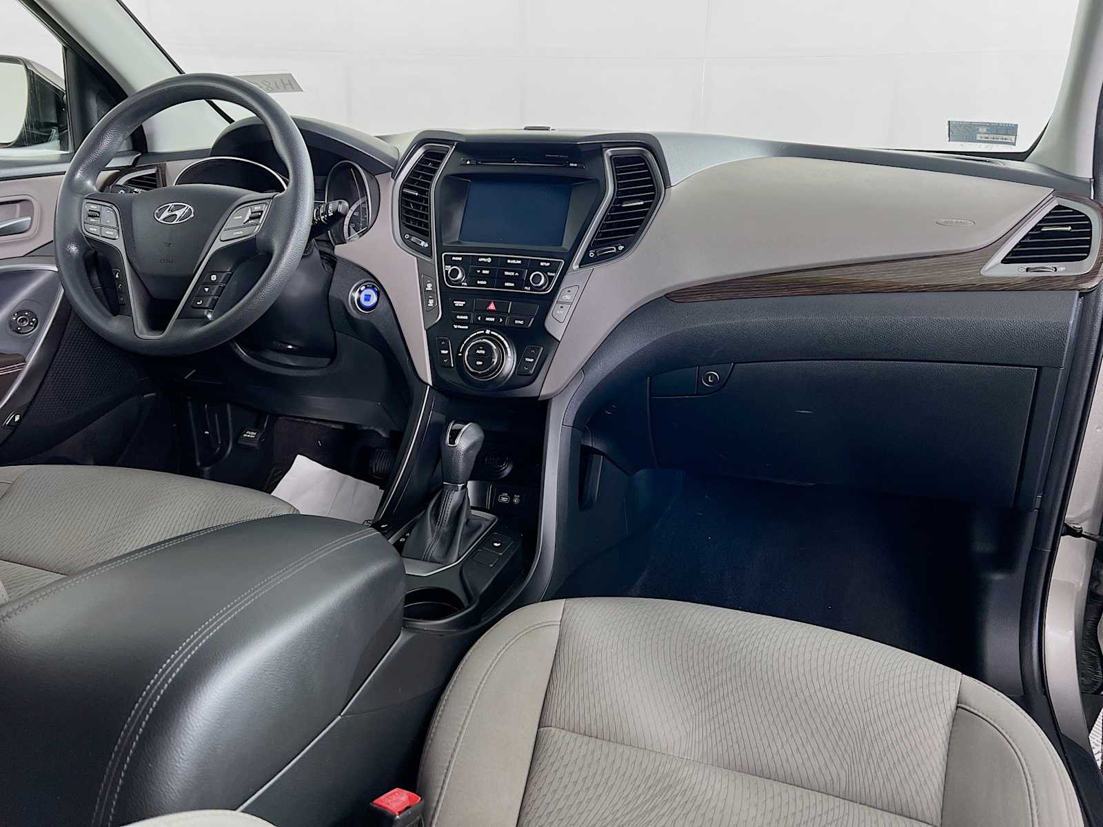 2018 Hyundai Santa Fe Sport 2.4L - Photo 29