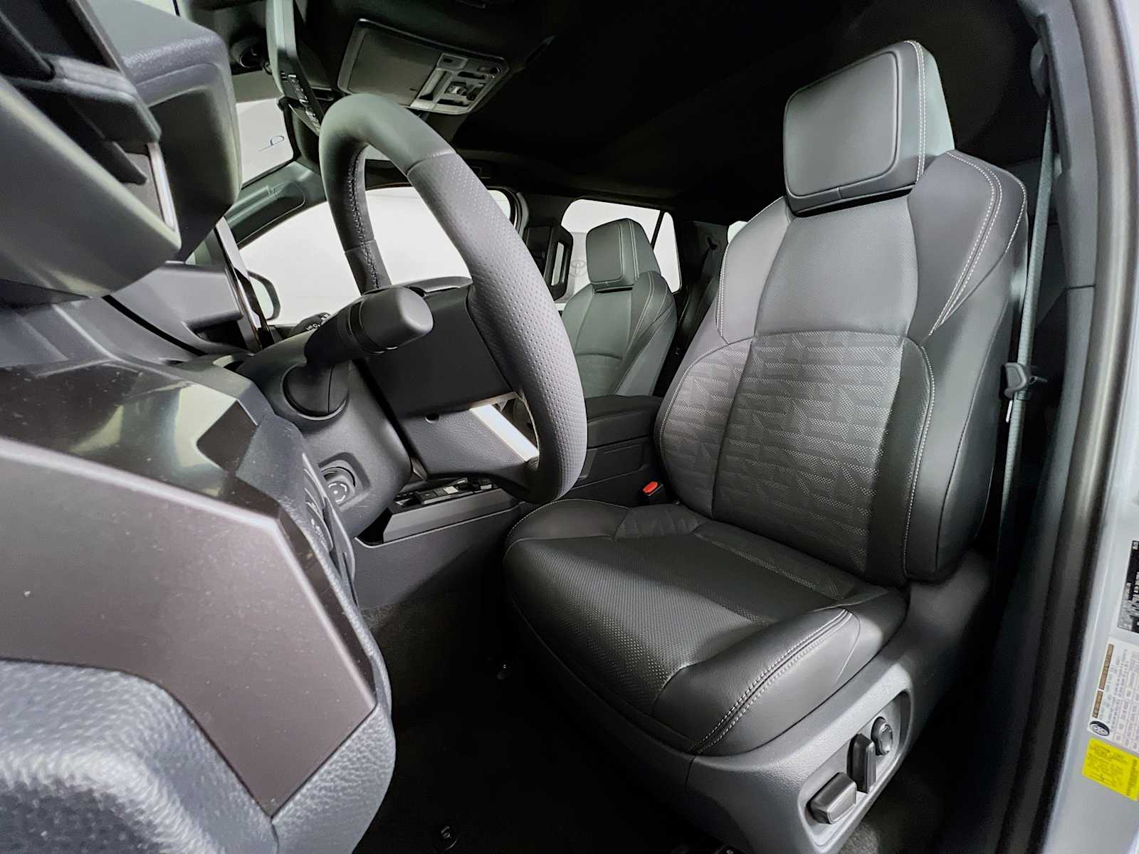 2025 Toyota 4Runner TRD Off Road Premium - Photo 12