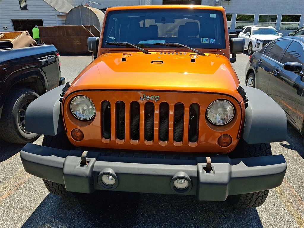 2011 Jeep Wrangler Sport - Photo 2