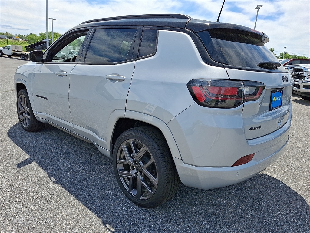 2025 Jeep Compass Limited - Photo 3