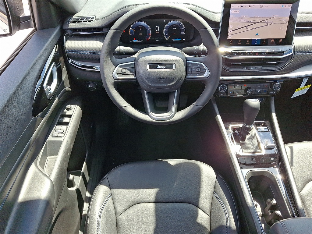 2025 Jeep Compass Limited - Photo 7