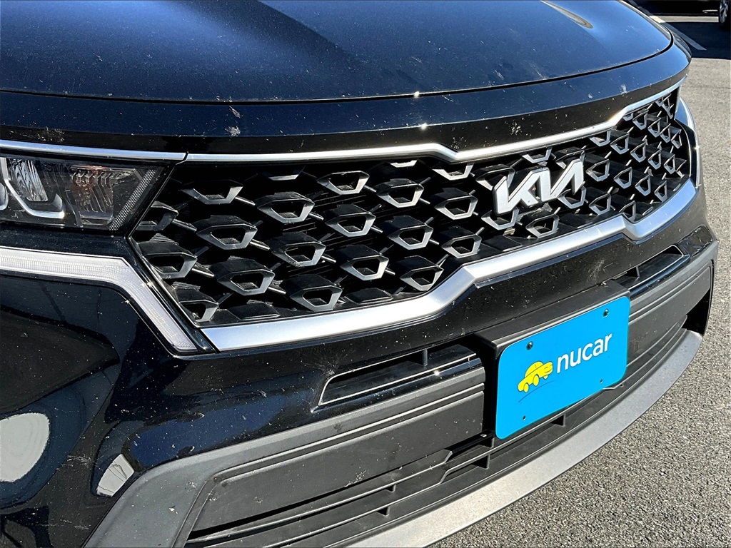 2022 Kia Sorento LX - Photo 29