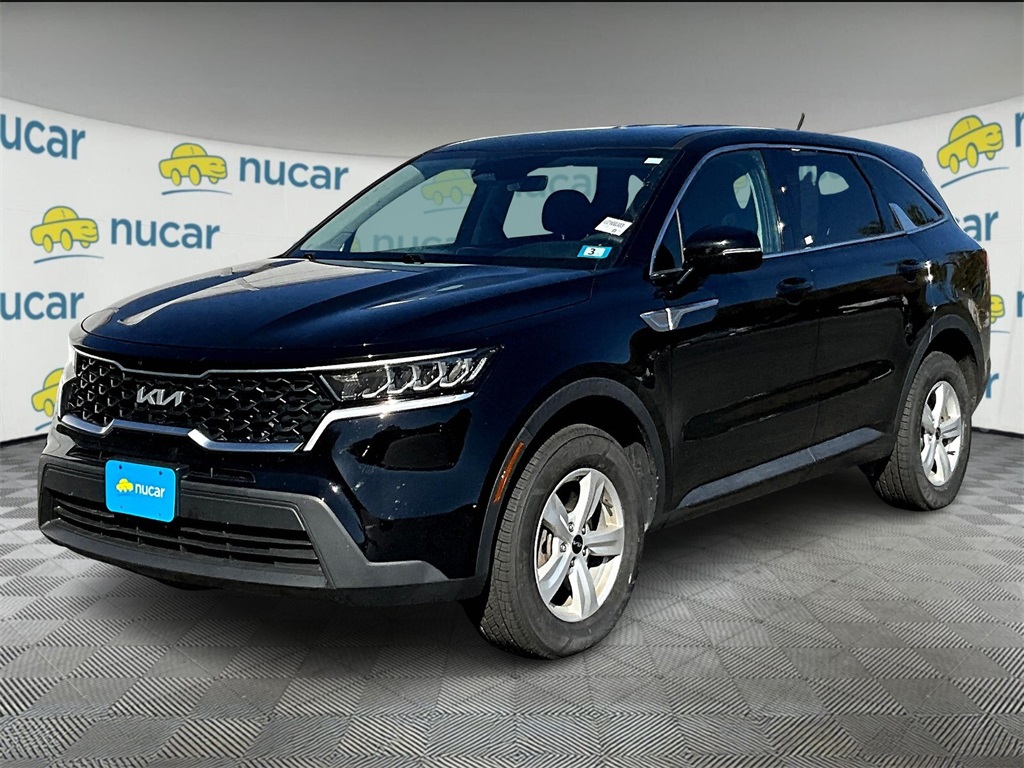 2022 Kia Sorento LX - Photo 3