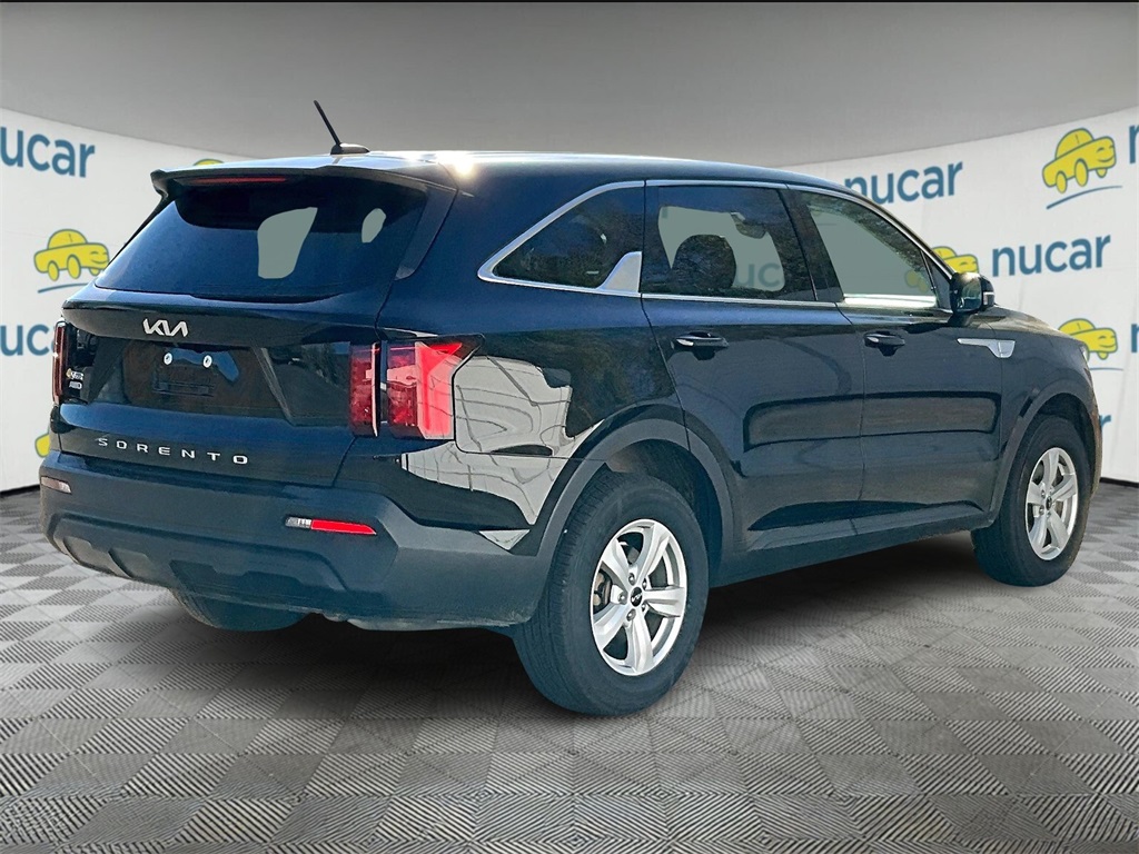 2022 Kia Sorento LX - Photo 6