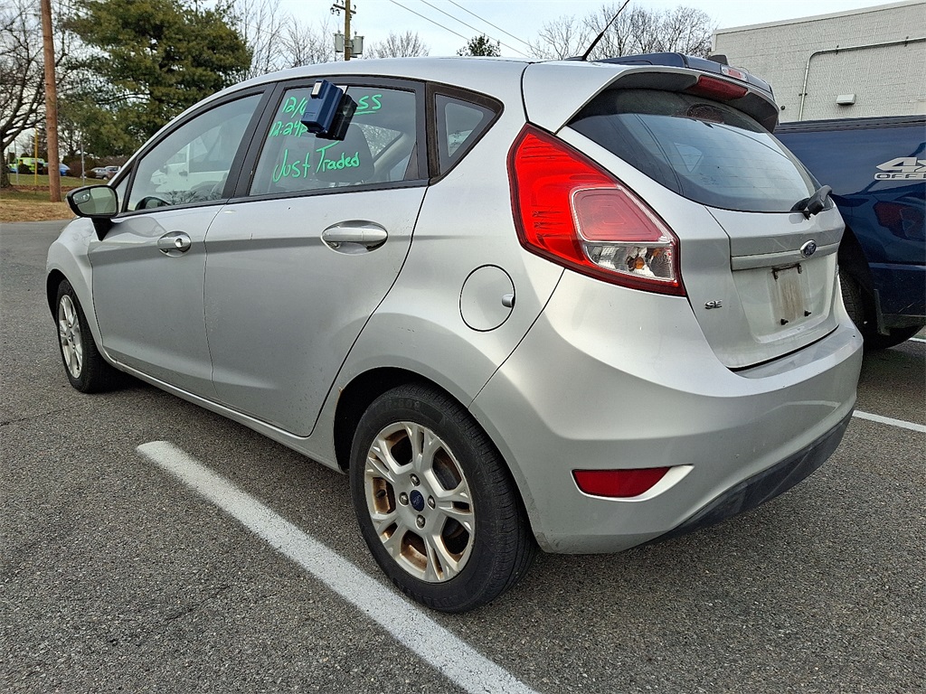 2016 Ford Fiesta SE - Photo 4