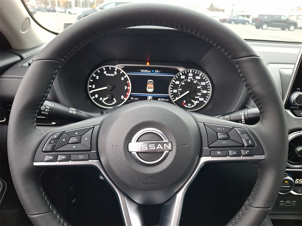 2025 Nissan Sentra SV - Photo 14
