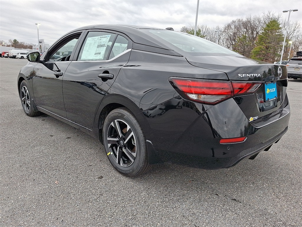 2025 Nissan Sentra SV - Photo 3