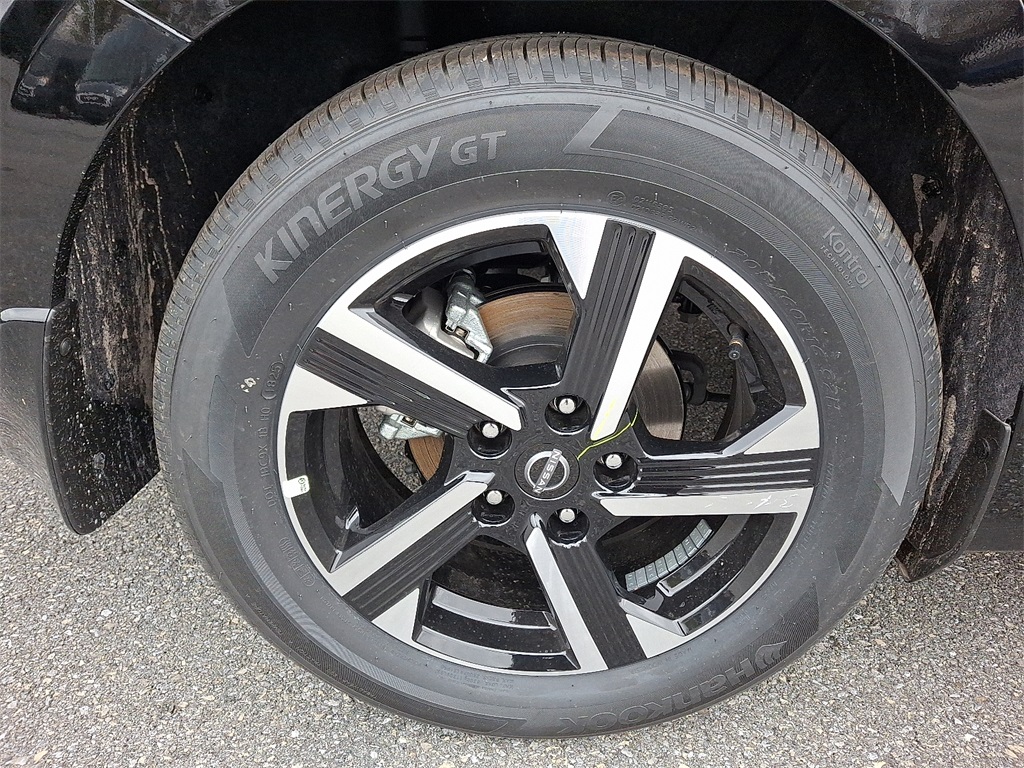 2025 Nissan Sentra SV - Photo 5