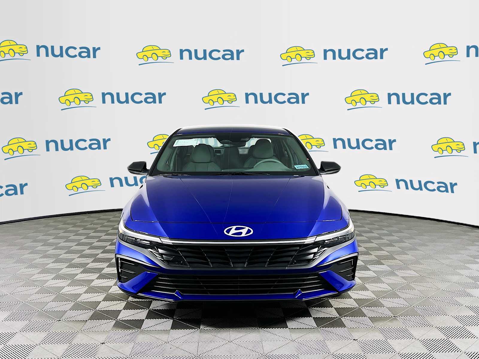 2025 Hyundai Elantra SEL Sport - Photo 2