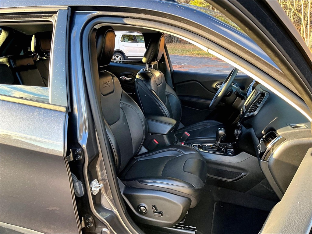 2023 Jeep Cherokee Altitude - Photo 11