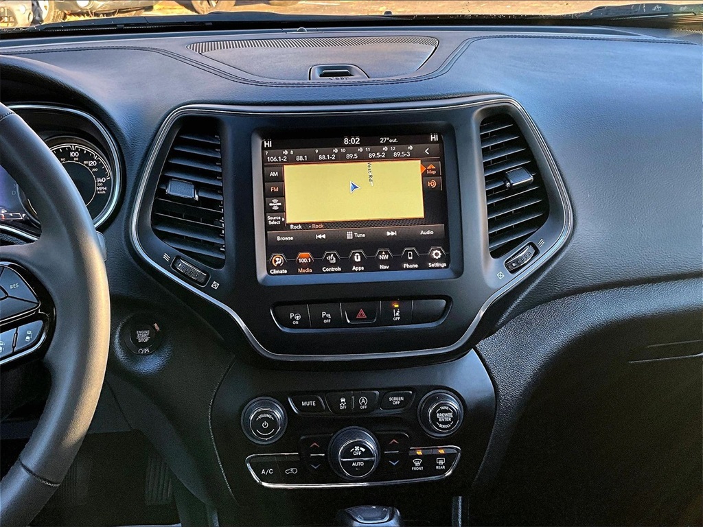 2023 Jeep Cherokee Altitude - Photo 18