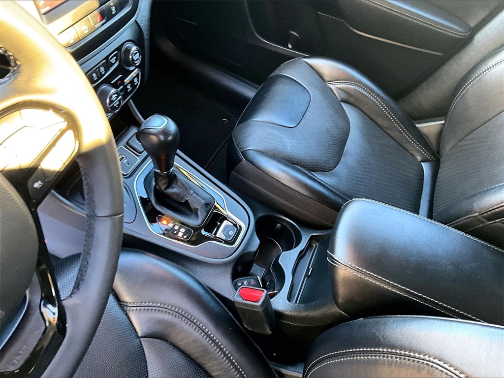 2023 Jeep Cherokee Altitude - Photo 20