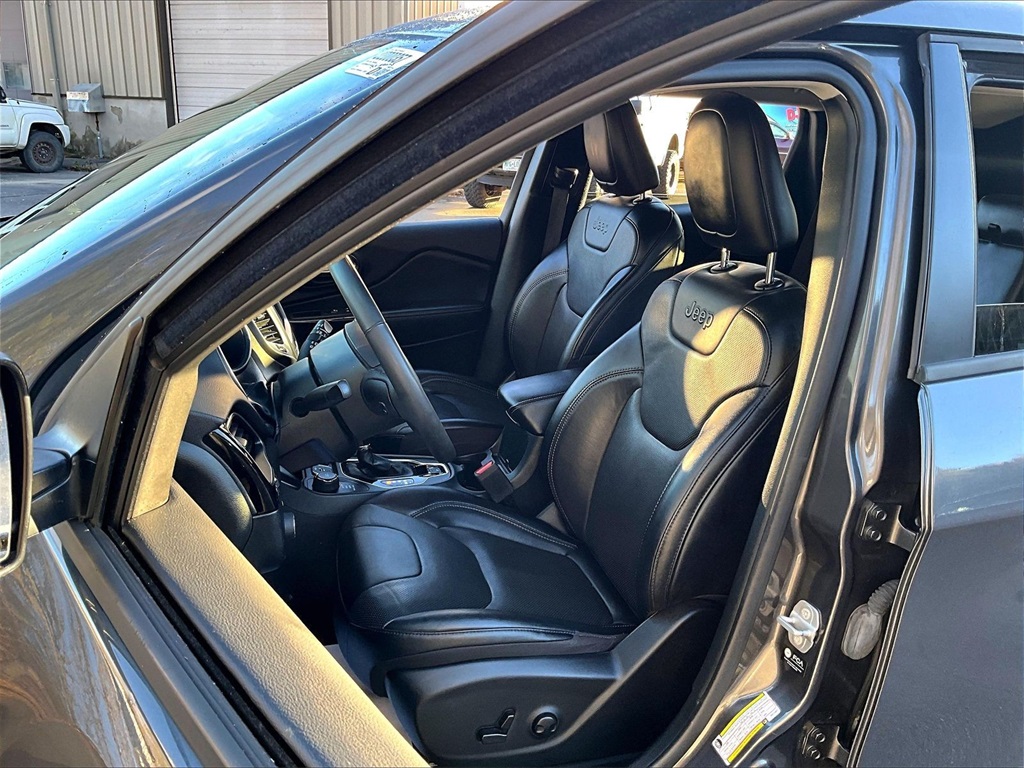 2023 Jeep Cherokee Altitude - Photo 10