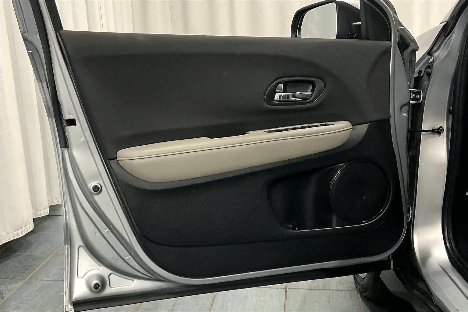 2020 Honda HR-V LX - Photo 9