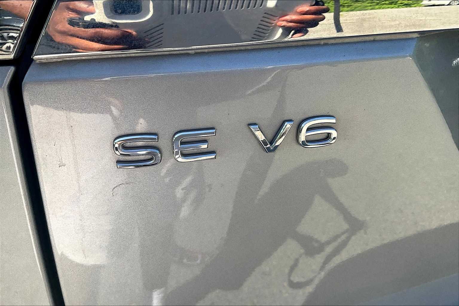 2022 Volkswagen Atlas 3.6L V6 SE w/Technology - Photo 29
