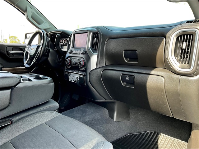 2021 Chevrolet Silverado 1500 LT - Photo 13