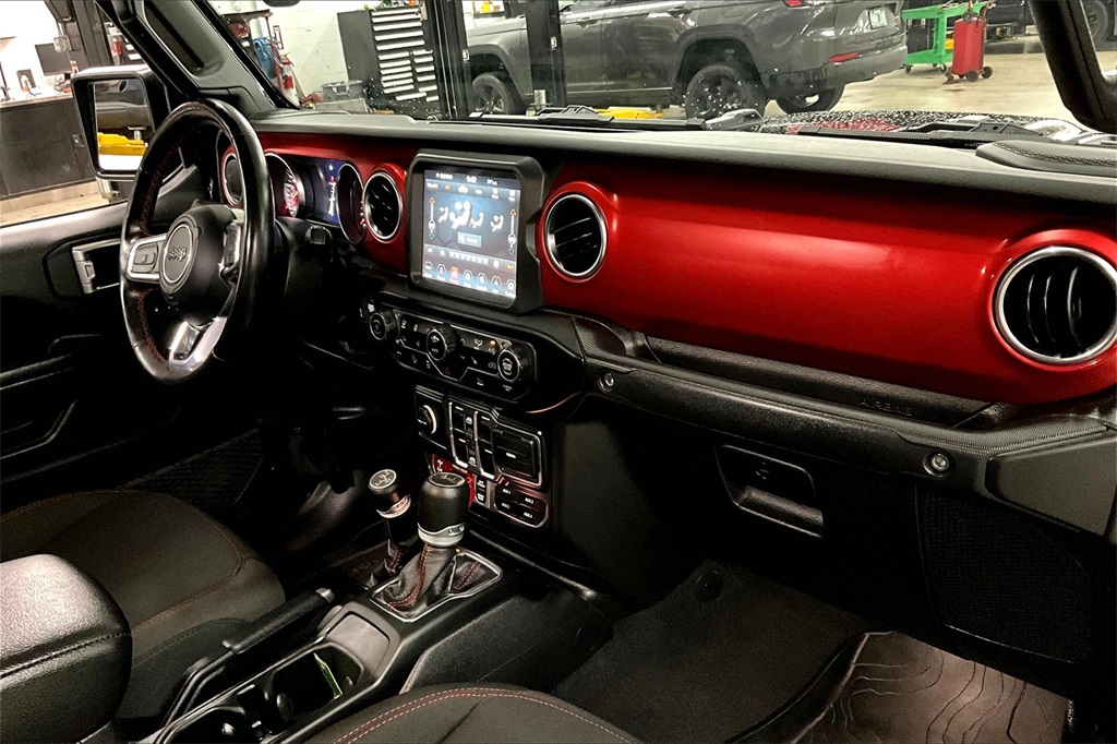 2021 Jeep Gladiator Rubicon - Photo 14