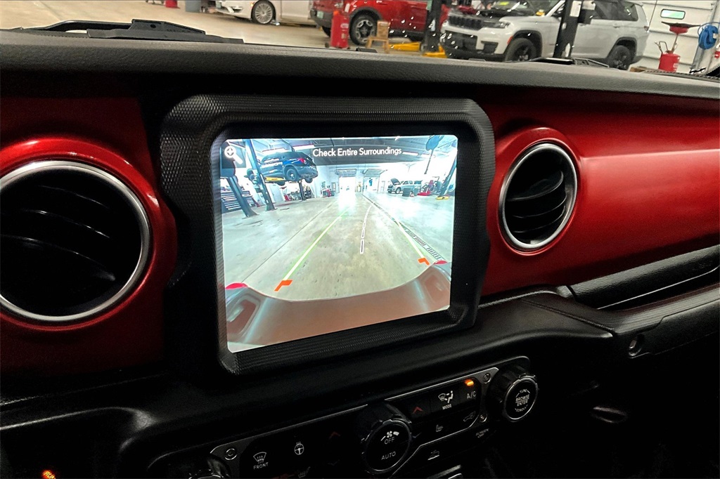 2021 Jeep Gladiator Rubicon - Photo 19