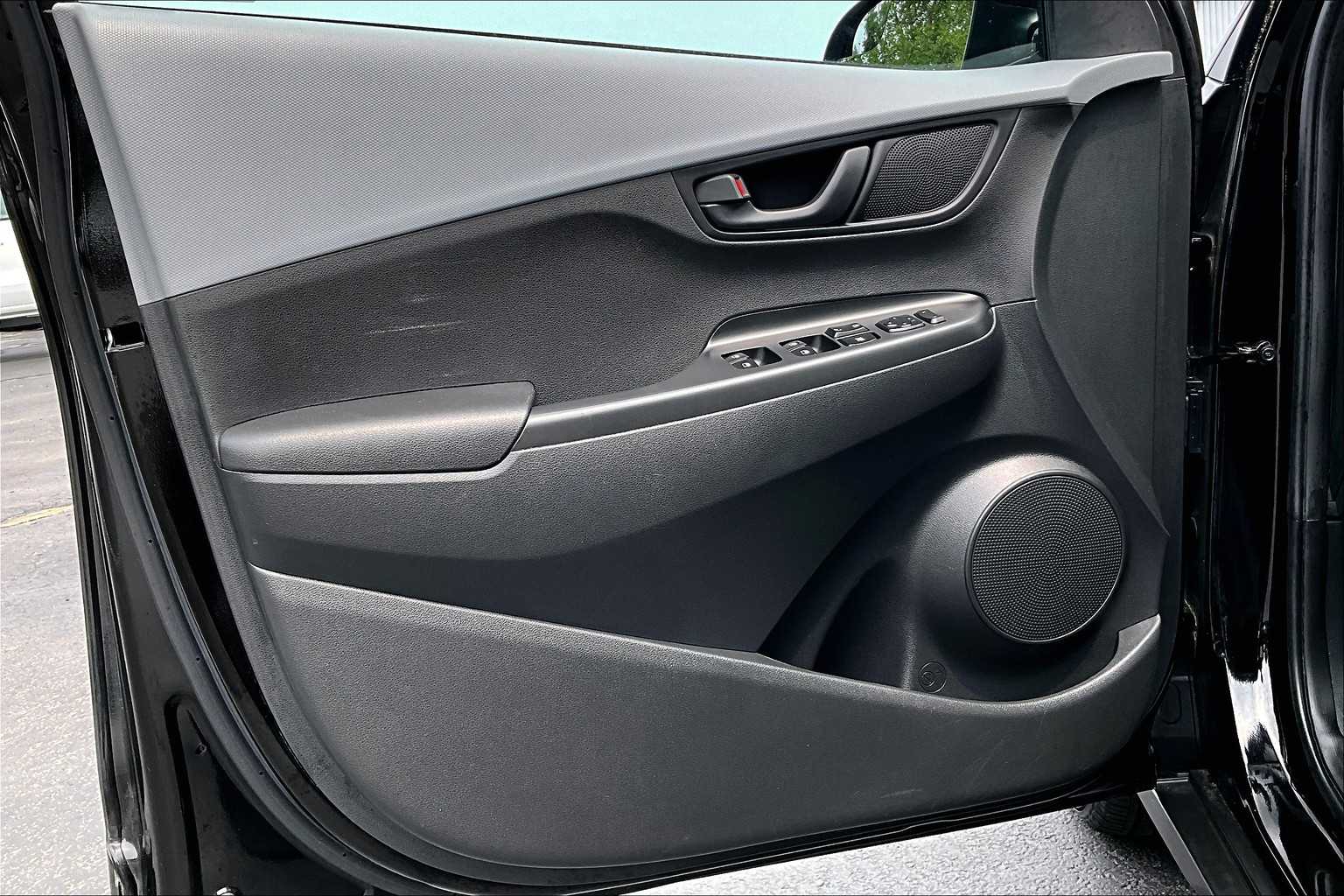 2020 Hyundai Kona SE - Photo 9