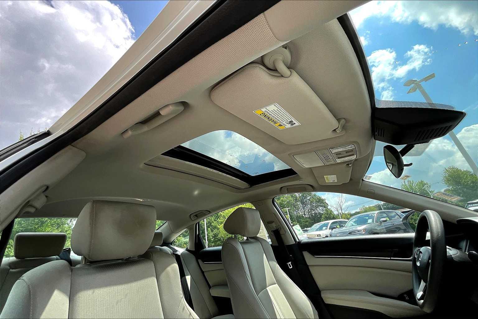 2020 Honda Accord EX - Photo 35