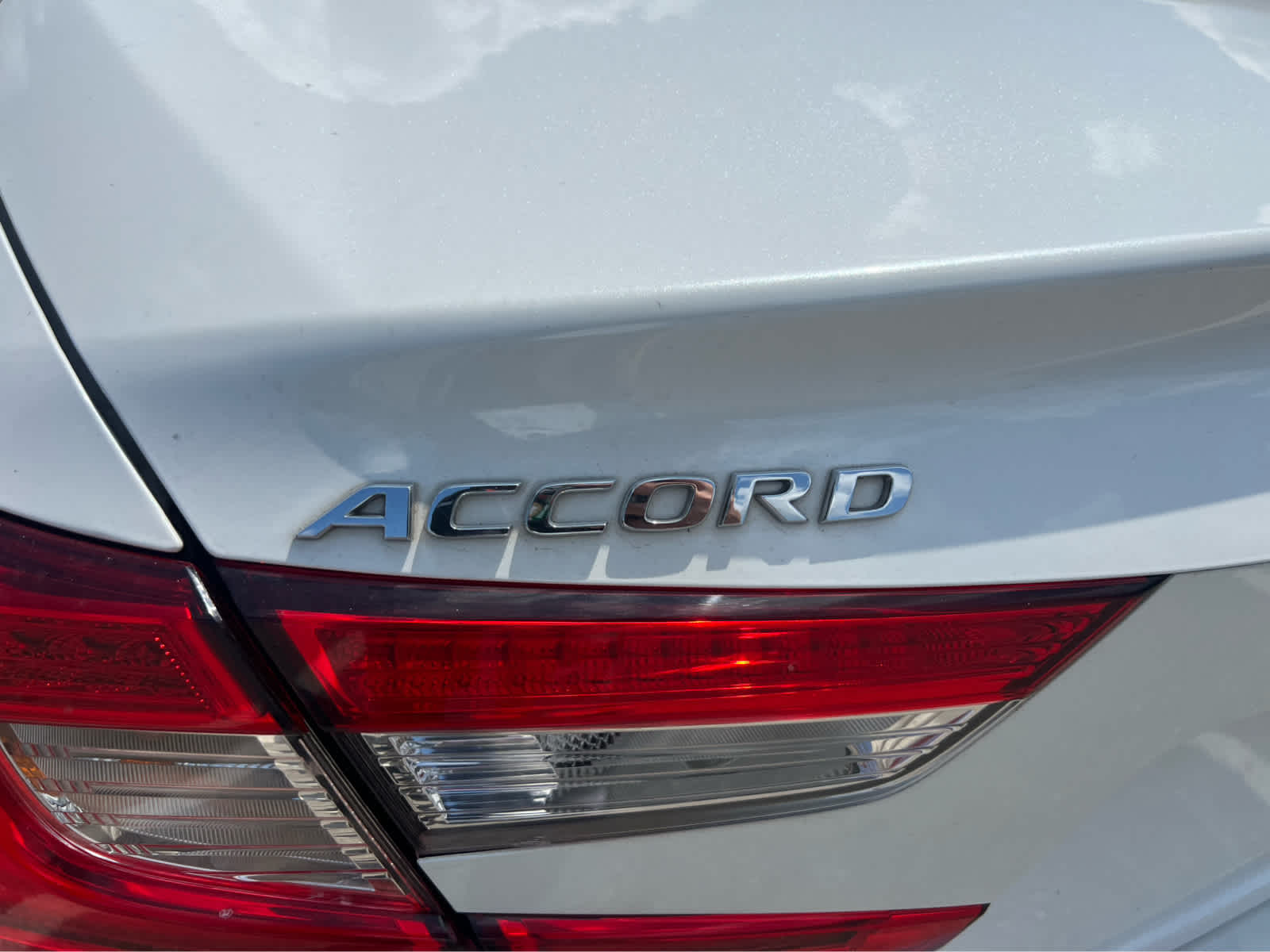 2020 Honda Accord EX - Photo 8