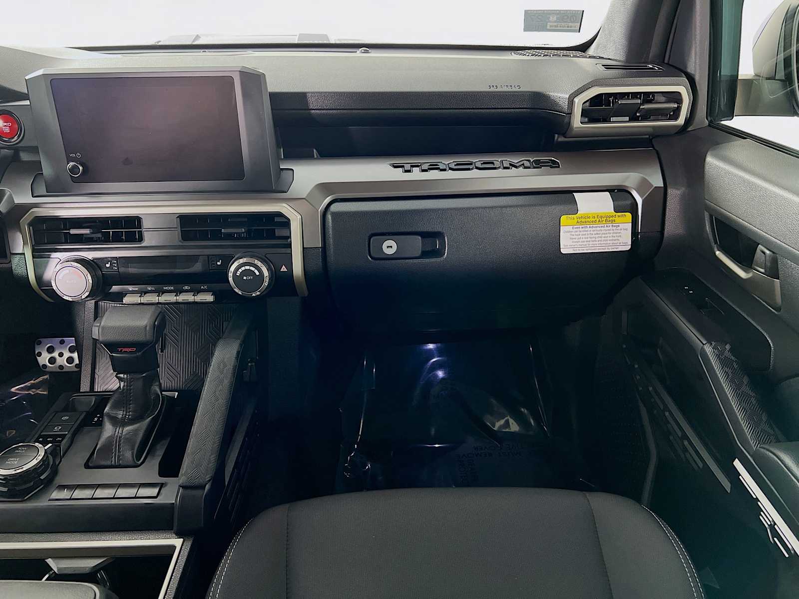 2025 Toyota Tacoma TRD Sport - Photo 23