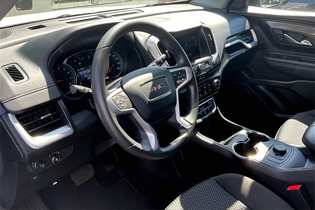 2024 GMC Terrain SLE - Photo 14