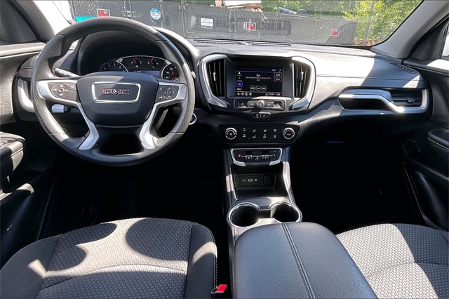 2024 GMC Terrain SLE - Photo 16