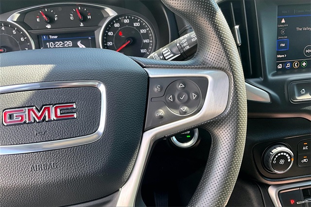 2024 GMC Terrain SLE - Photo 24