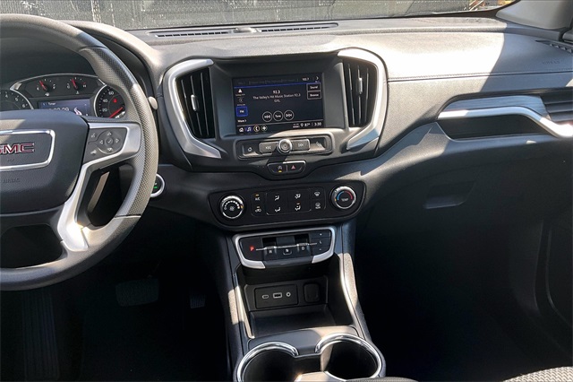 2024 GMC Terrain SLE - Photo 6
