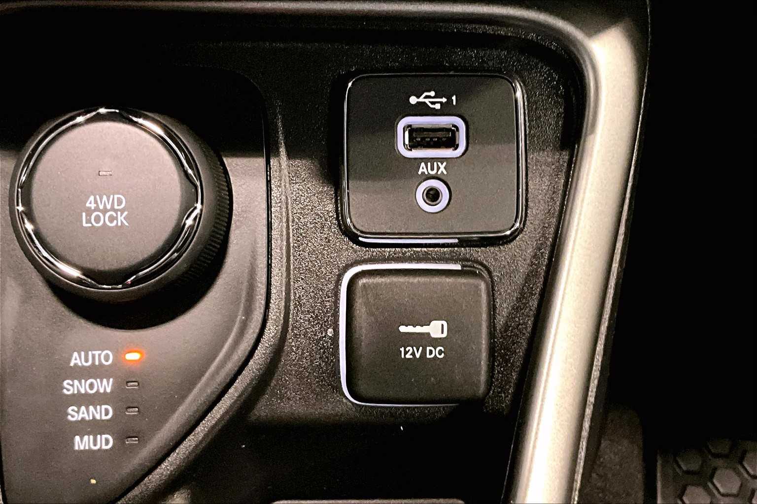 2020 Jeep Compass Latitude - Photo 27