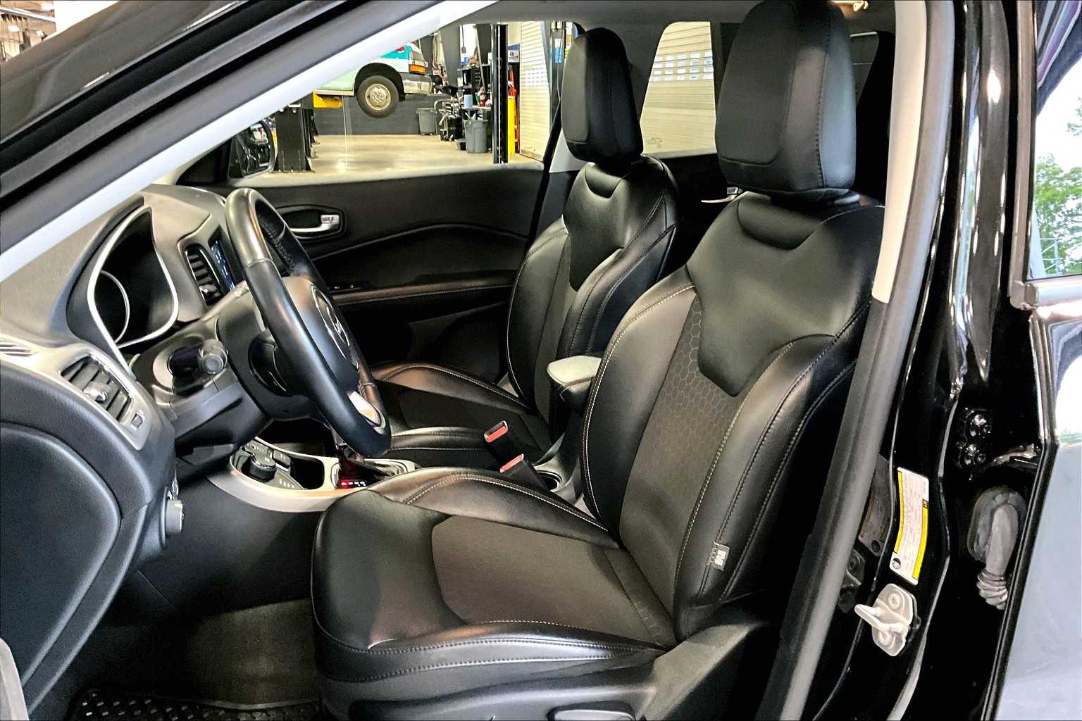 2020 Jeep Compass Latitude - Photo 10