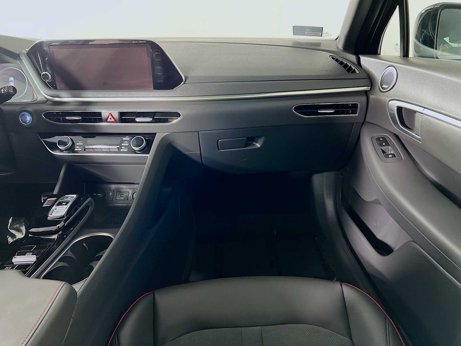 2022 Hyundai Sonata SEL Plus - Photo 25