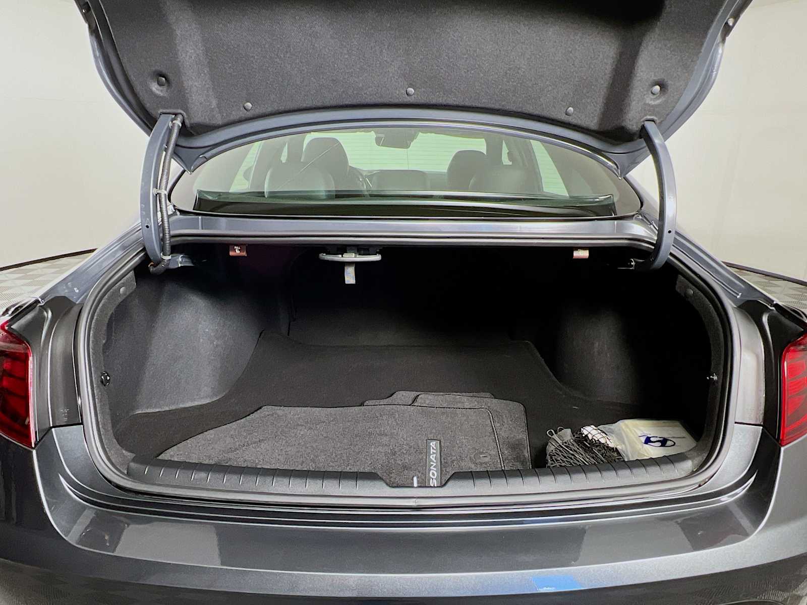 2022 Hyundai Sonata SEL Plus - Photo 28