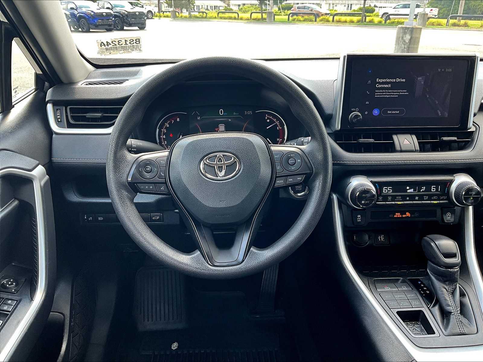 2023 Toyota RAV4 XLE - Photo 20