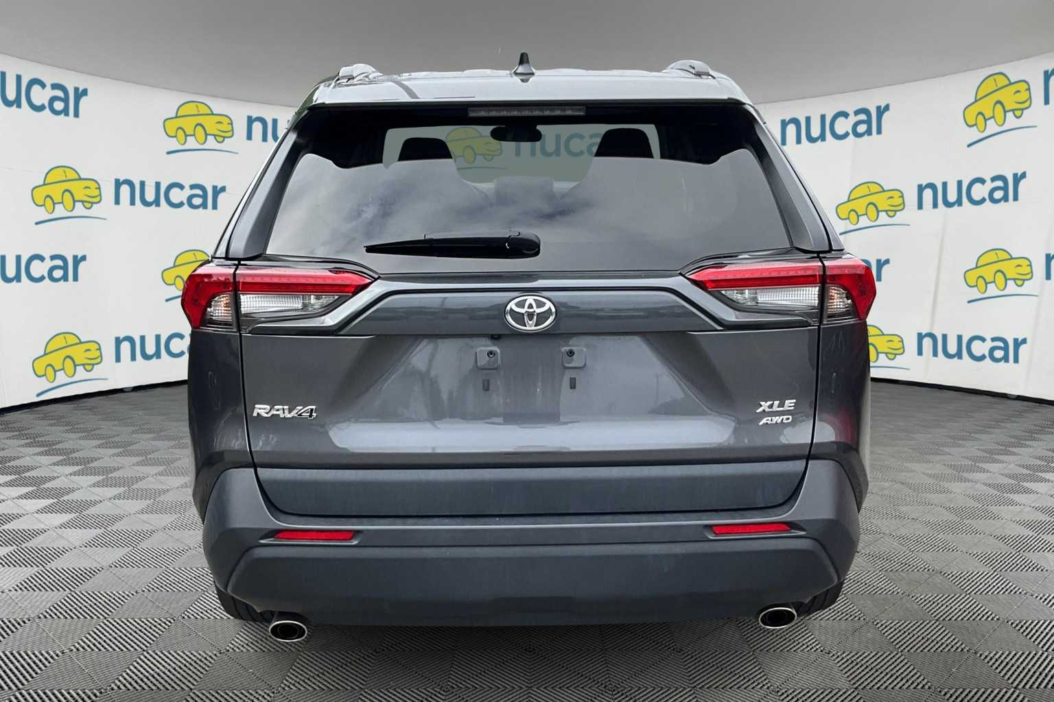 2023 Toyota RAV4 XLE - Photo 6